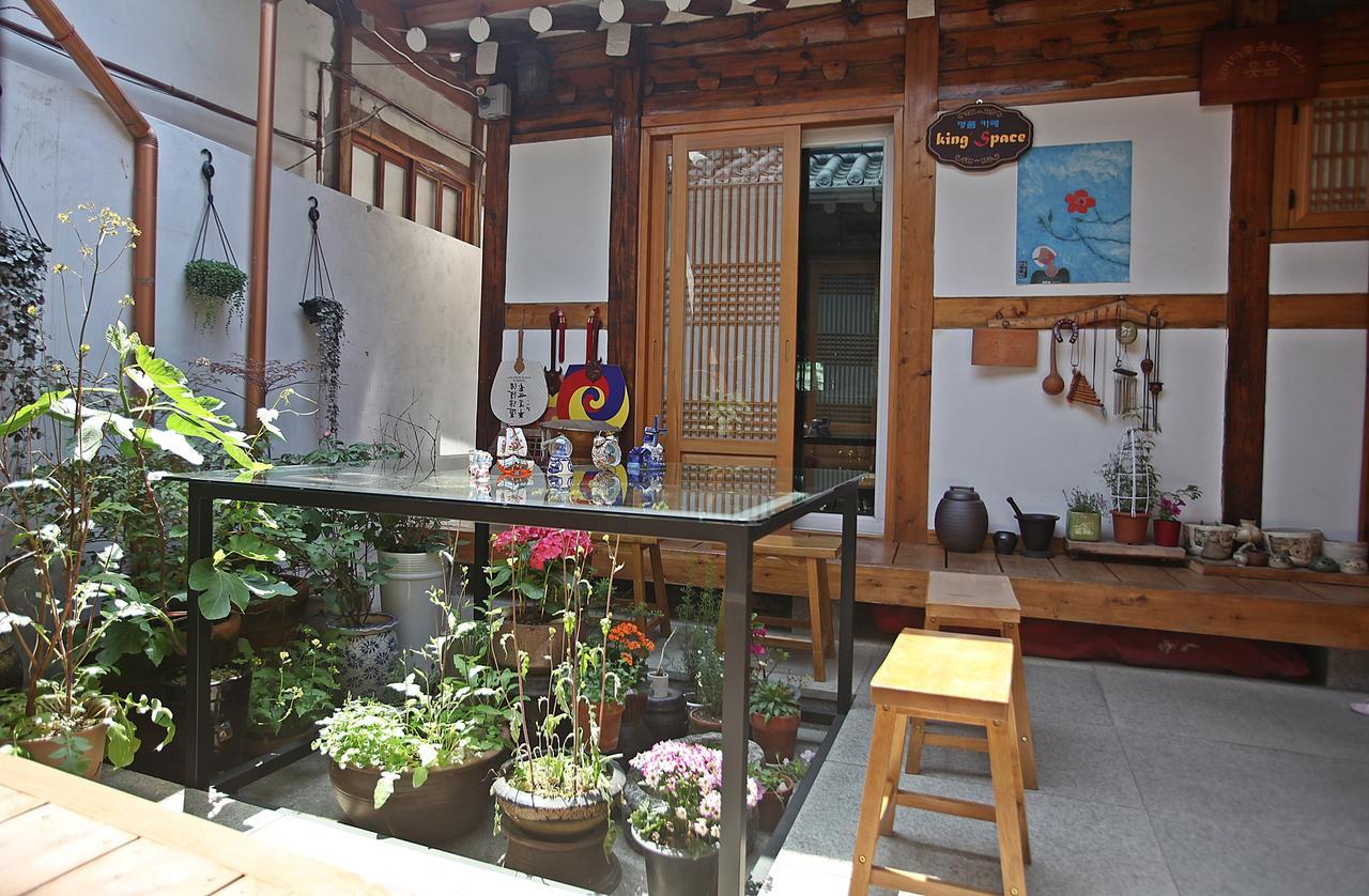 Hanok Guesthouse Nuha Сеул Экстерьер фото